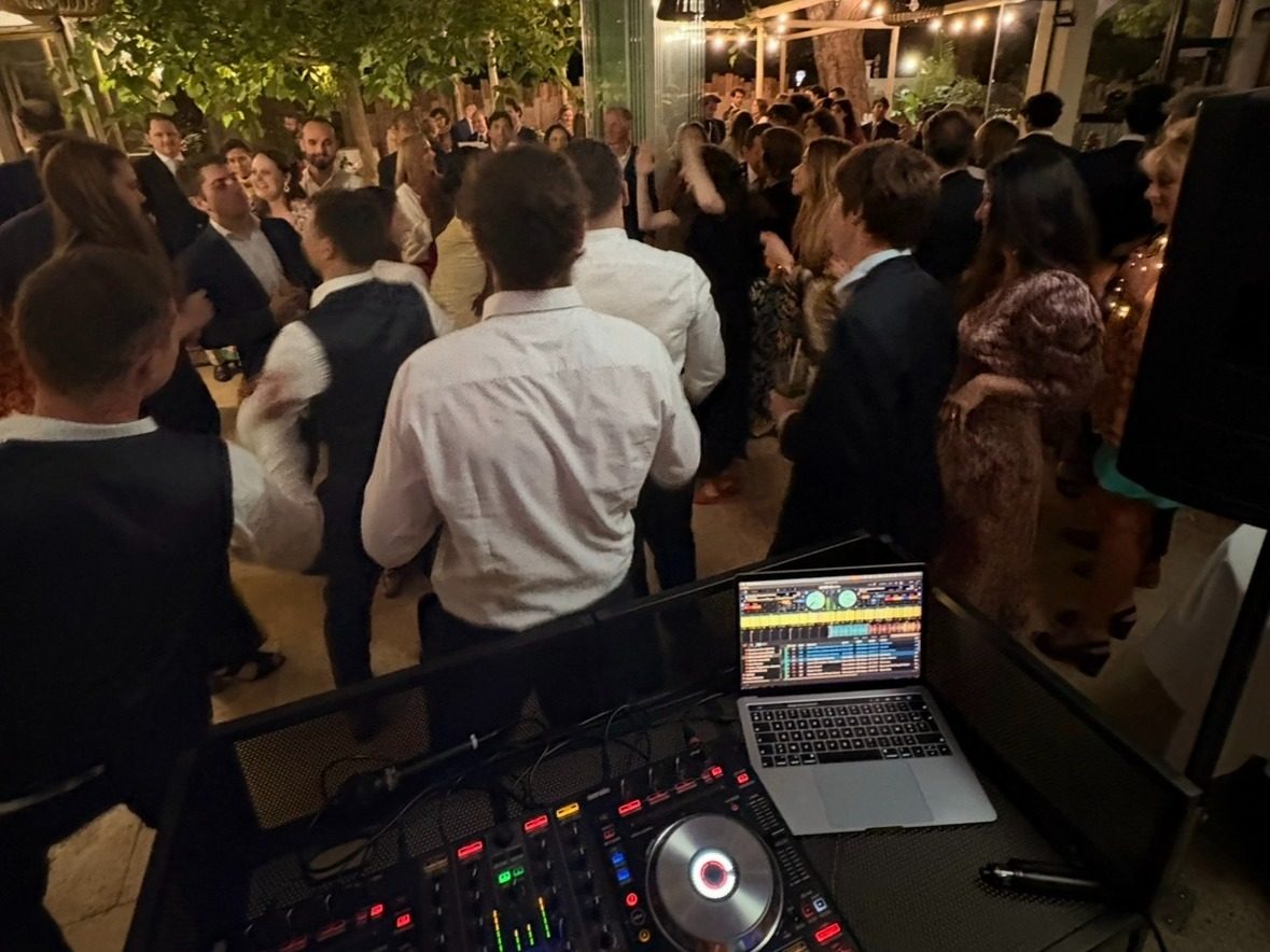 DJ VERSA