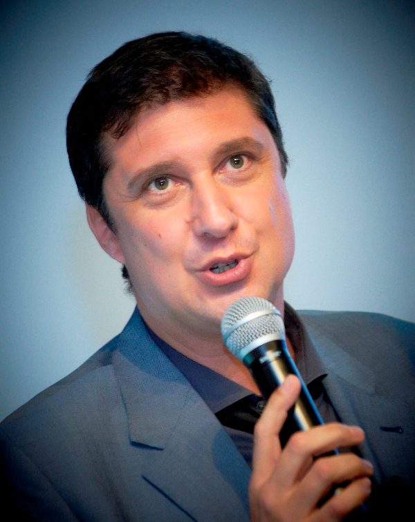 Yann Fernandez - photo 2