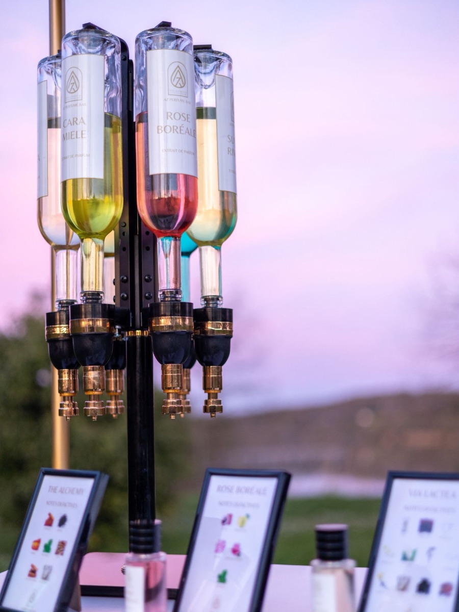 AZ PERFUME BAR - photo 2